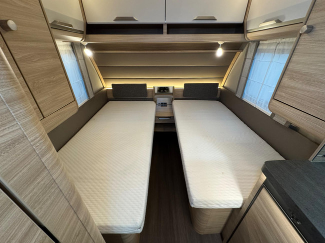 Knaus Südwind 460 EU foto: 4