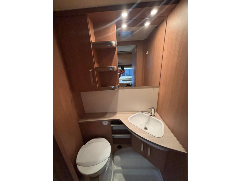 Knaus Sport 460 UE mover, voortent, luifel  foto: 14