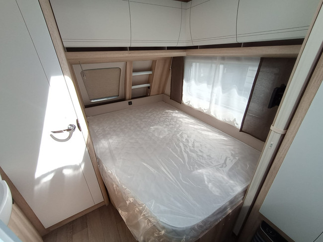 Hobby De Luxe 460 UFe foto: 14