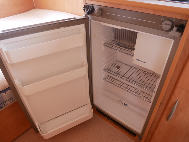 Caravelair Antares 390 Voortent, fietsenrek  foto: 7