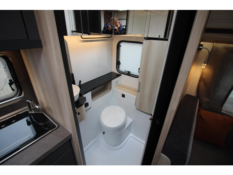 Hobby De Luxe 460 SFF Queensbed  foto: 20