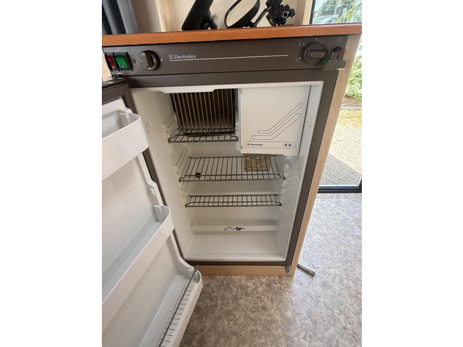 TEC TE 360 K Siena Saphir met mover en voortent foto: 15