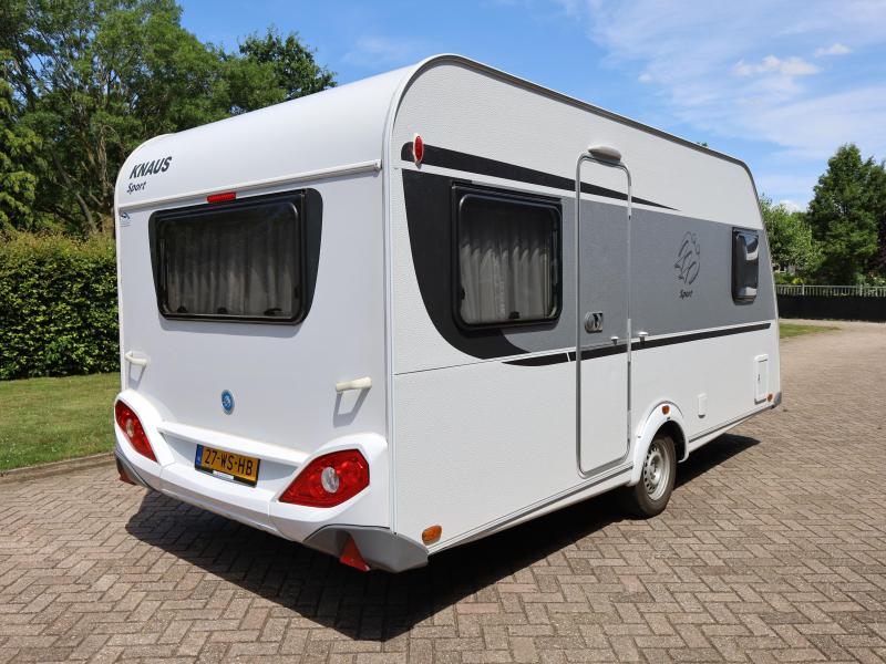 Knaus Sport 450 FU inclusief voortent  foto: 3