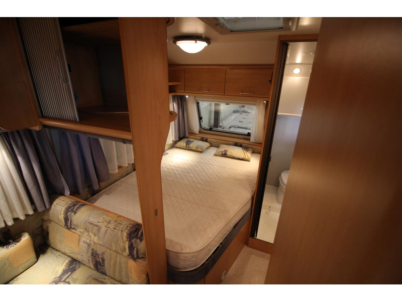 Knaus Sudwind 400 TS Mover, Voortent,  foto: 6