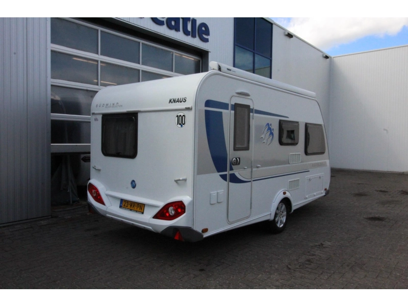 Knaus Sudwind Silver Selection 420 QD Mover Thule 6300 Voortent 