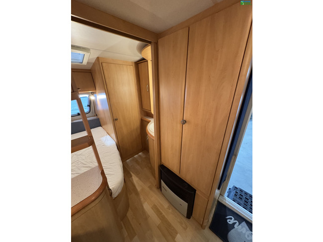 Hobby De Luxe Easy 460UFe foto: 19
