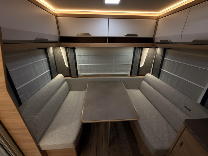 Knaus Sudwind Black Selection 460 EU +vloerverwarming+HCR matr  foto: 8