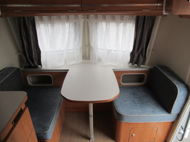 Eriba Touring 310 ZEER COMPACT, MET HEFDAK  foto: 8
