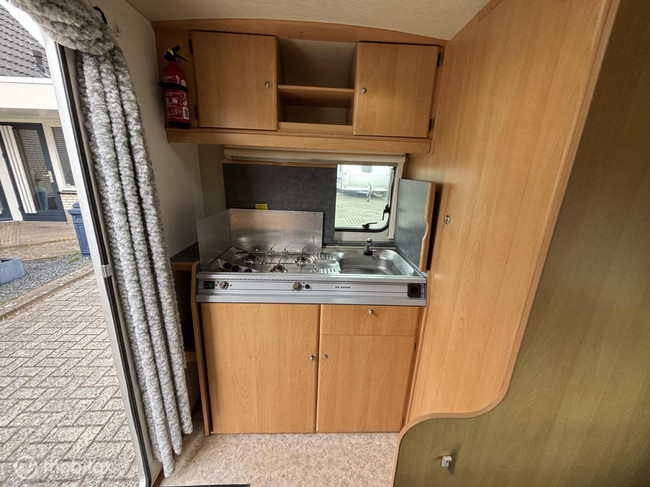 Adria 430 PH super netjes lichtgewicht foto: 10