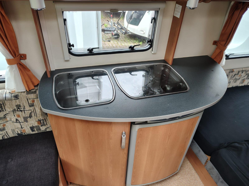 Kip Sky line 44 TDB mover /luifel  foto: 7