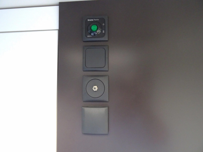 Adria Action 391 PH mover en unico luifel  foto: 10