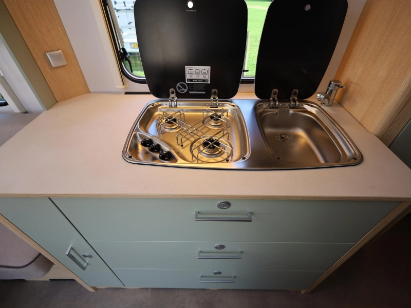 LMC Style 440 D mover | voortent | luifel  foto: 8