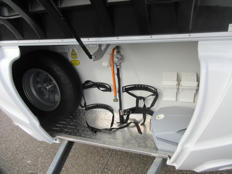 Dethleffs C'Joy Active 460 LE MET MOVER EN VOORTENT  foto: 20