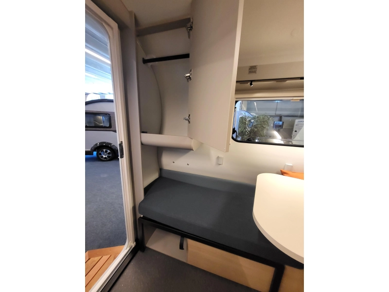 Adria Action 391 PD zeer compleet uitgevoerd  foto: 20