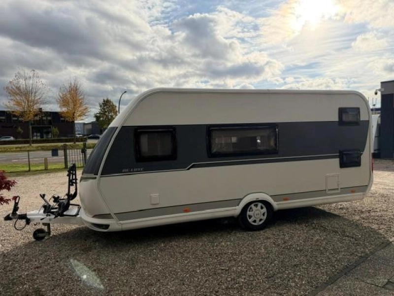 Hobby De Luxe 490 KMF stapelbed zeer compleet  foto: 4
