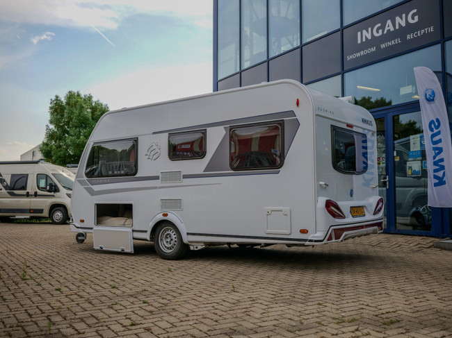 Knaus Sudwind 450 450 FU FRANSBED RONDZIT VOORTENT