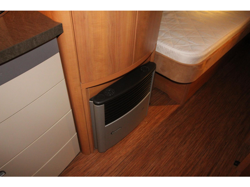 Hobby Excellent 540 UL Mover, Airco, Voortent,  foto: 15