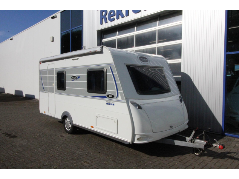 Caravelair Antares Luxe 420 Etuiluifel + zijwand(en)  foto: 1