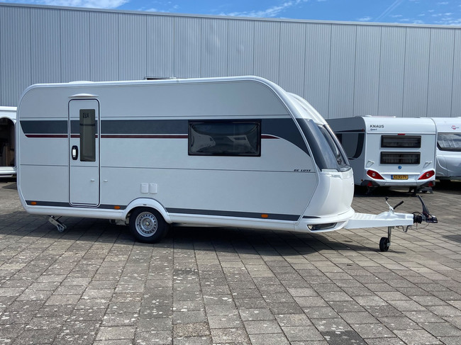 Hobby De Luxe 460 SFf