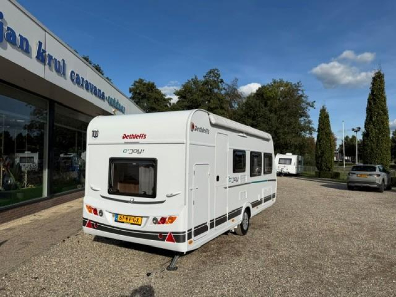 Dethleffs C'Joy 480 QLK mover airco stapelbed  foto: 7
