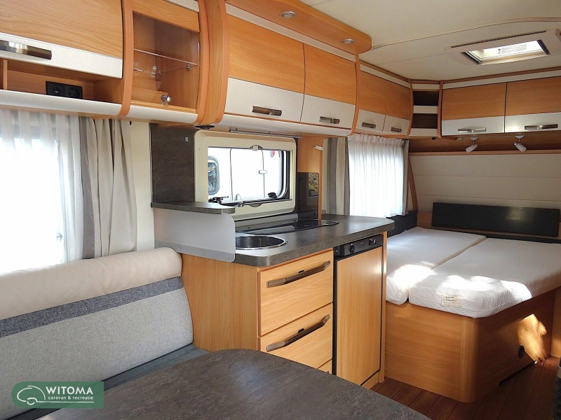 Knaus Sudwind 450 FU Mooi complete caravan 