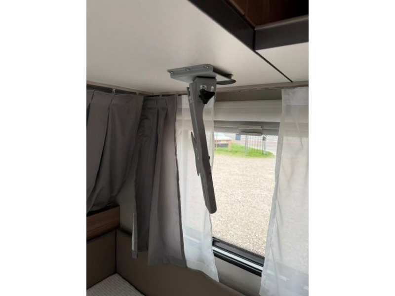 Weinsberg CaraOne Edition HOT 390 QD mover luifel fietsenrek  foto: 14