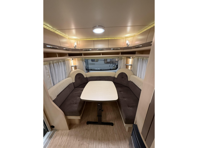 Hobby La Vita Bionda 495 UL 2 BEDDEN MOVER LUIFEL TOP  foto: 13