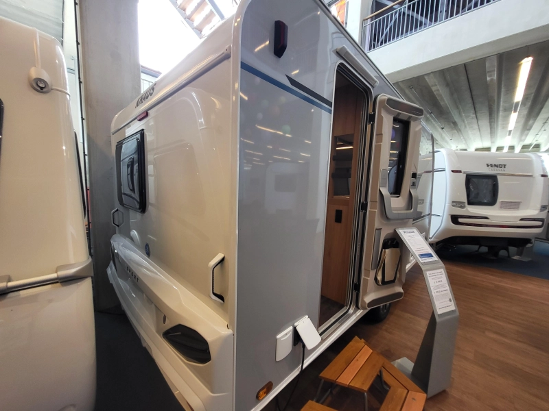 Knaus Sport Platinum 420 QD 2027 model  foto: 2