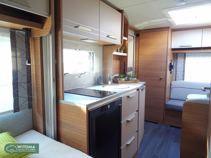 Knaus Sport E-Power Selection 420 QD Met airco en voortent  foto: 10