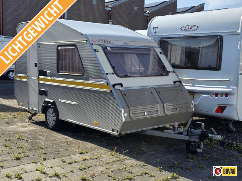 Kip Kompakt 420 EK Vaste toilet en voortent!  hoofdfoto: 1