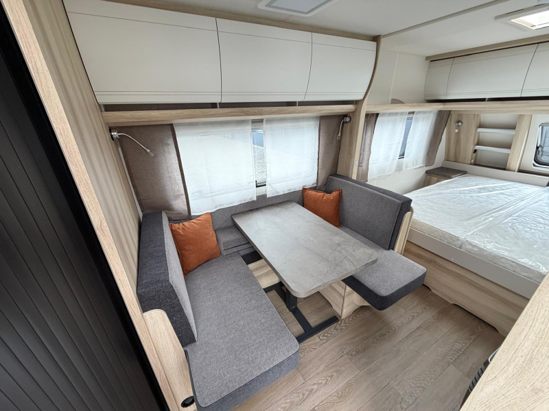 Hobby De Luxe 460 SFF ACTIEPRIJS!  foto: 5