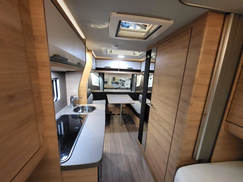 Knaus Sudwind Black Selection 460 EU uit voorraad leverbaar  foto: 7