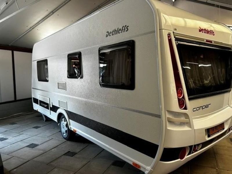 Dethleffs Camper 470 FR mover, fietsendrager  foto: 10