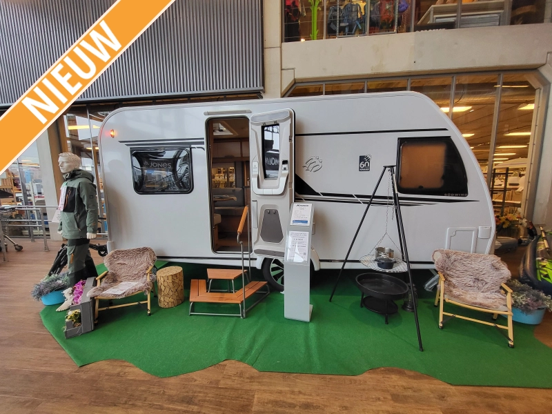 Knaus Sudwind 60 Years 450 FU gratis mover  hoofdfoto: 1