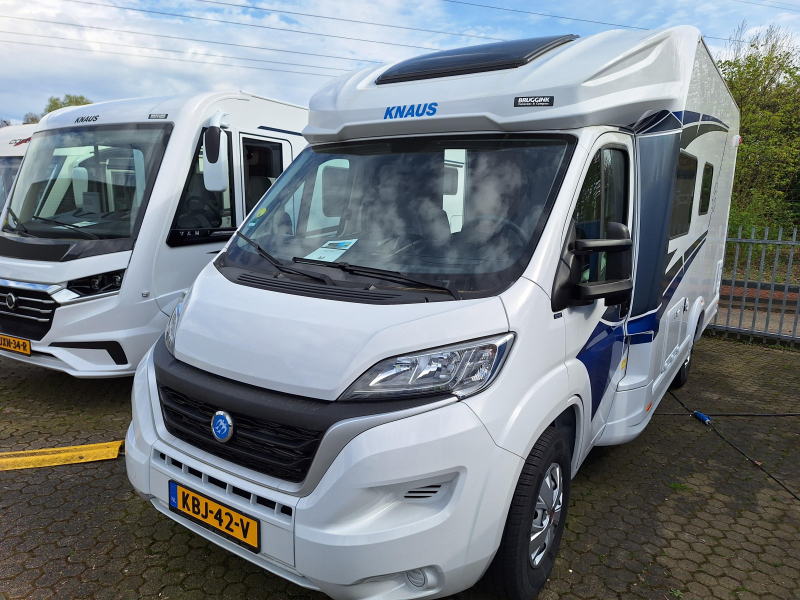 Knaus L!ve Ti 650 MEG 160PK-AUTOMAAT-698CM 