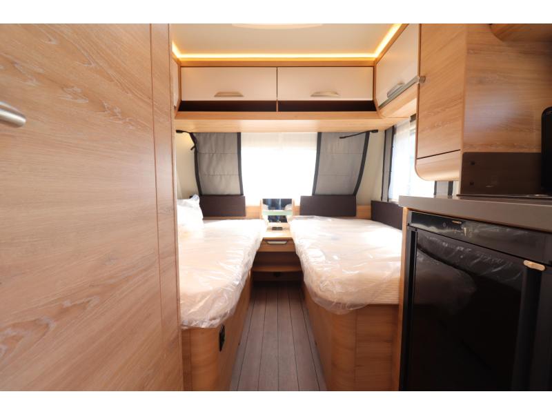 Knaus Sudwind Black Selection 460 EU Gas Campovolo 231  foto: 12