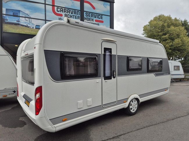 Hobby 540 UFF Nw staat. Queens bed, mover + Thule luifel
