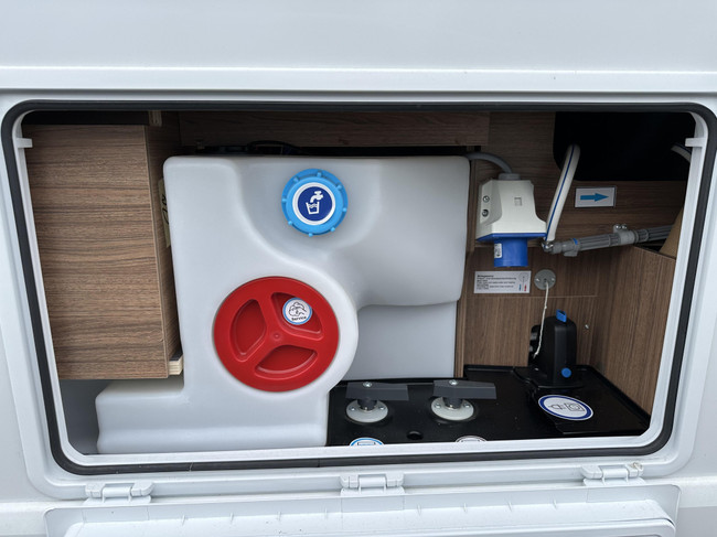 Knaus L!ve I 650 MEG LENGTE BEDDEN  AUTOMAAT foto: 22