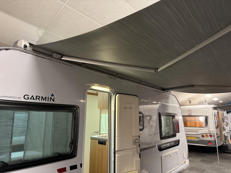 TEC Weltbummler Energy 473 TE 2 BEDDEN MOVER LUIFEL-TOP  foto: 3