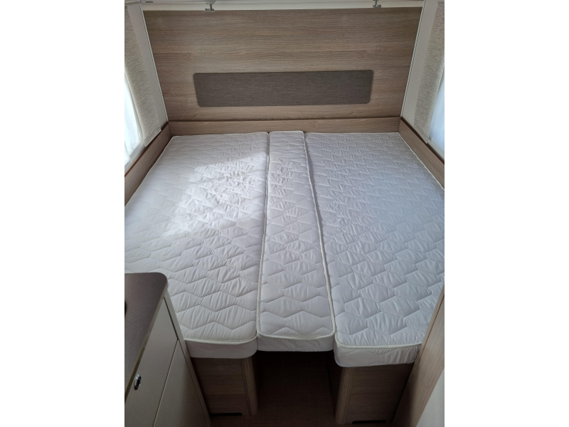 Bürstner Premio Life 480 TL - Enkele bedden -  foto: 13