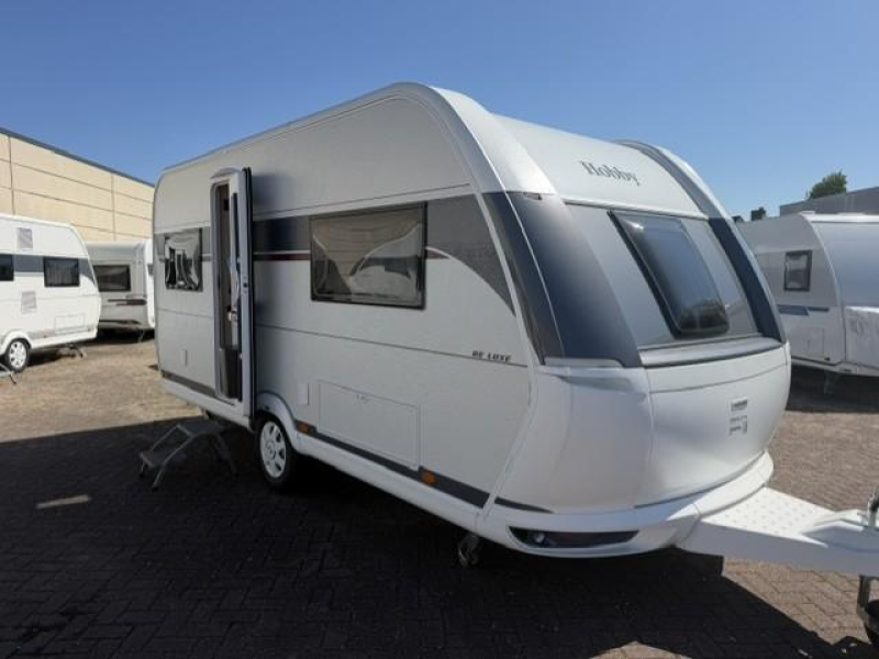 Hobby De Luxe 460 UFE 1500 kg 