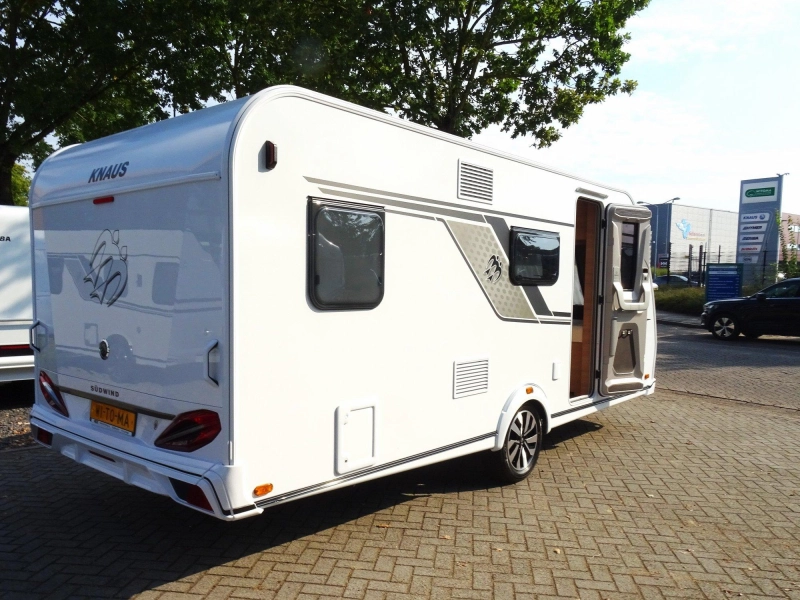 Knaus Sudwind Black Selection 500 QDK 50j witoma actiepakket  foto: 19