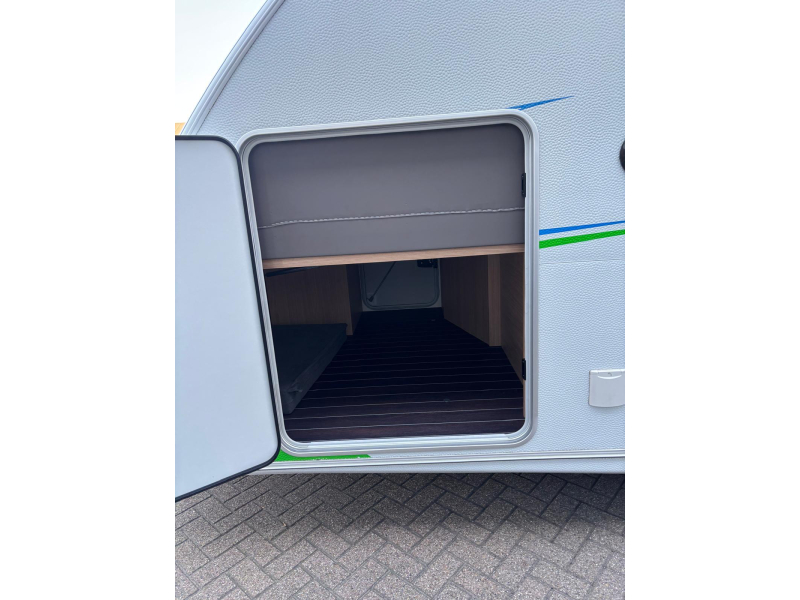 Knaus Sport en Fun 480 QL Mover Cassetteluifel  foto: 23
