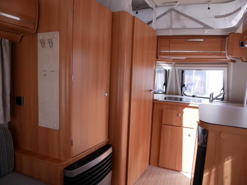 Eriba Touring 320 Mover, Fietsendrager  foto: 11