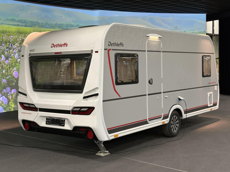 Dethleffs Summer Edition 470 FR dakairco / fransbed 