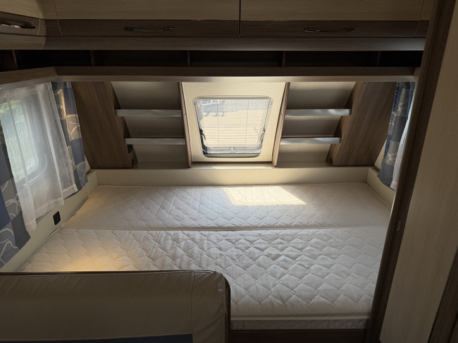 Hobby DE LUXE 490 KMF foto: 15