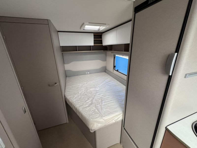 Bürstner Averso Harmony Line 465 TS incl Mover 