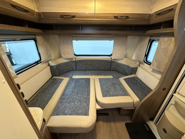 Hobby De Luxe 460 LU foto: 6