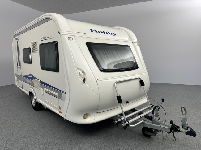 Hobby De Luxe 440 SF foto: 0