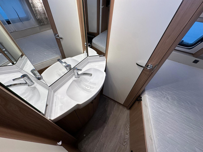 Hobby De Luxe 460 UFE foto: 9